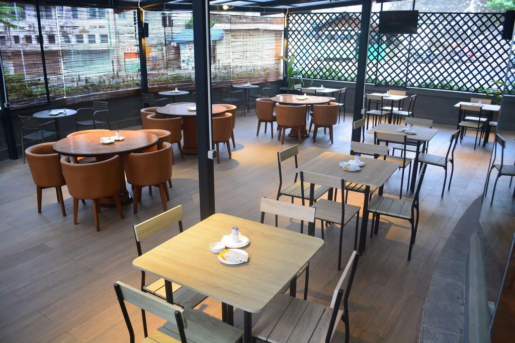 楠榜云娜酒店 班达楠榜 外观 照片
